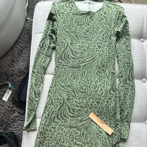 Green leopard long sleeve reformation dress